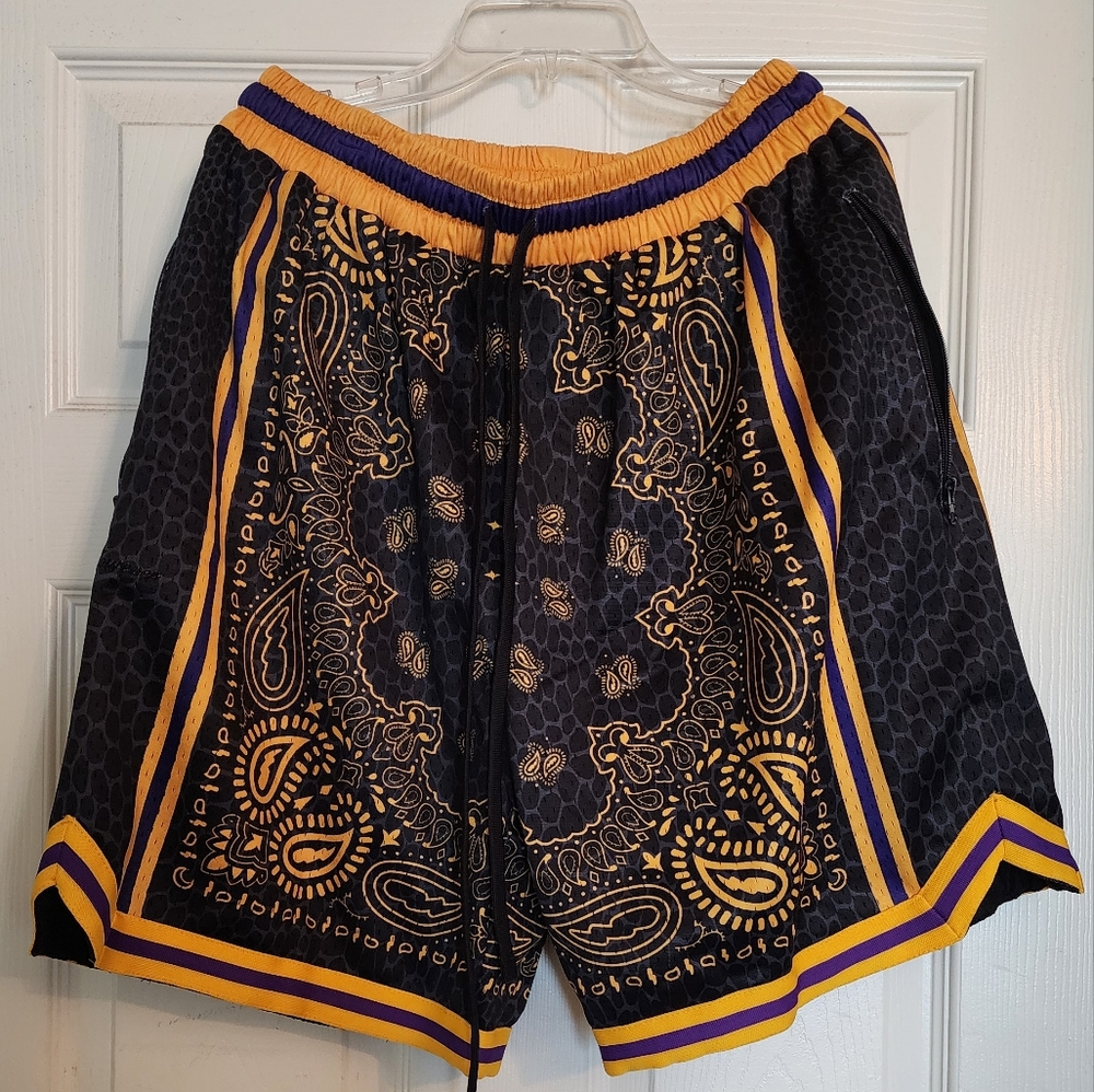 Collect & Select Trillest Kobe Bryant Black Mamba Shorts L